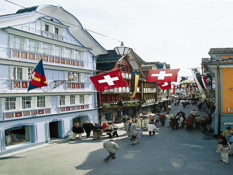 Hotel Landhaus Sv Ntis Herisau image