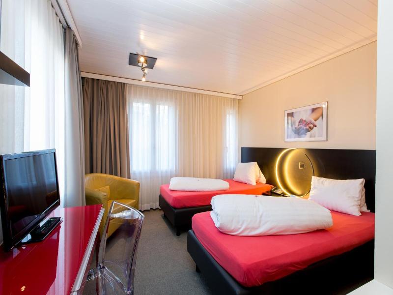 Hotel Landhaus Sv Ntis Herisau image