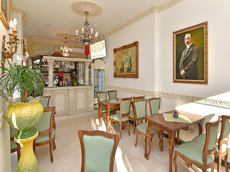 Royal Hotel image