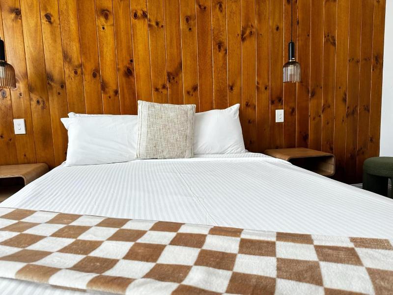 The Sherwood Hotel image