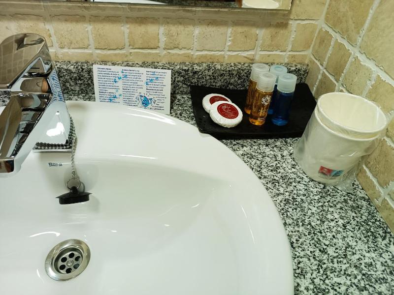 Hotel Alma Rosa image