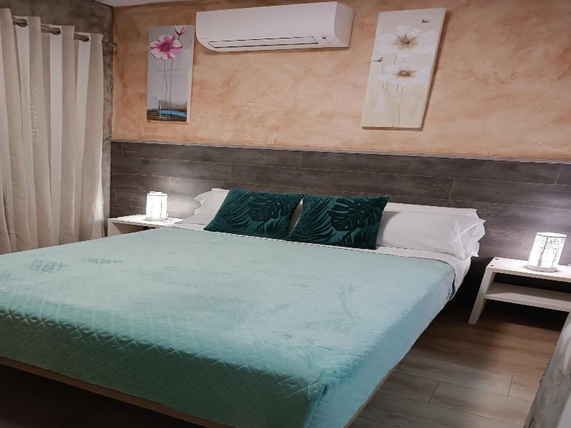 Hotel Alma Rosa image