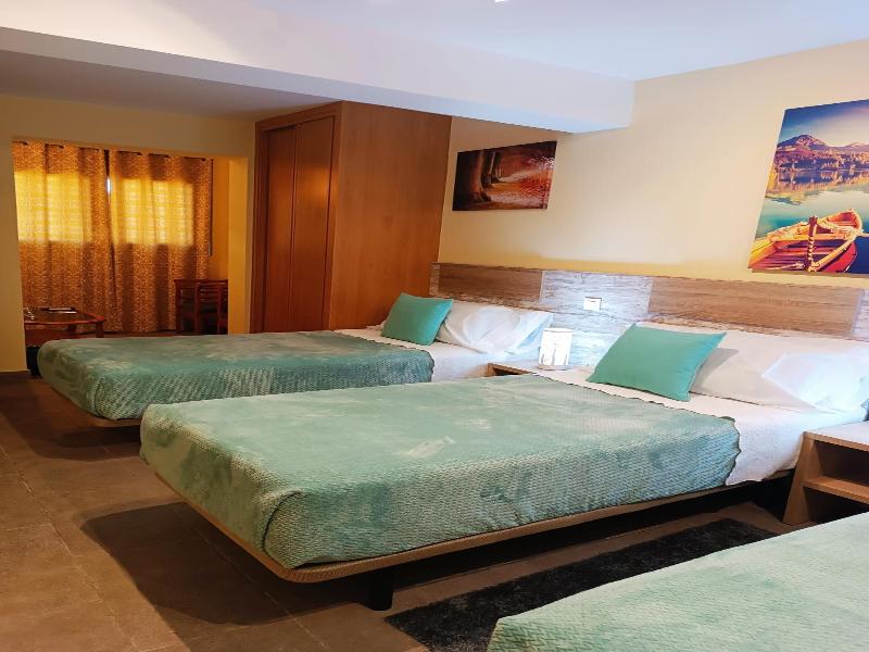 Hotel Alma Rosa image