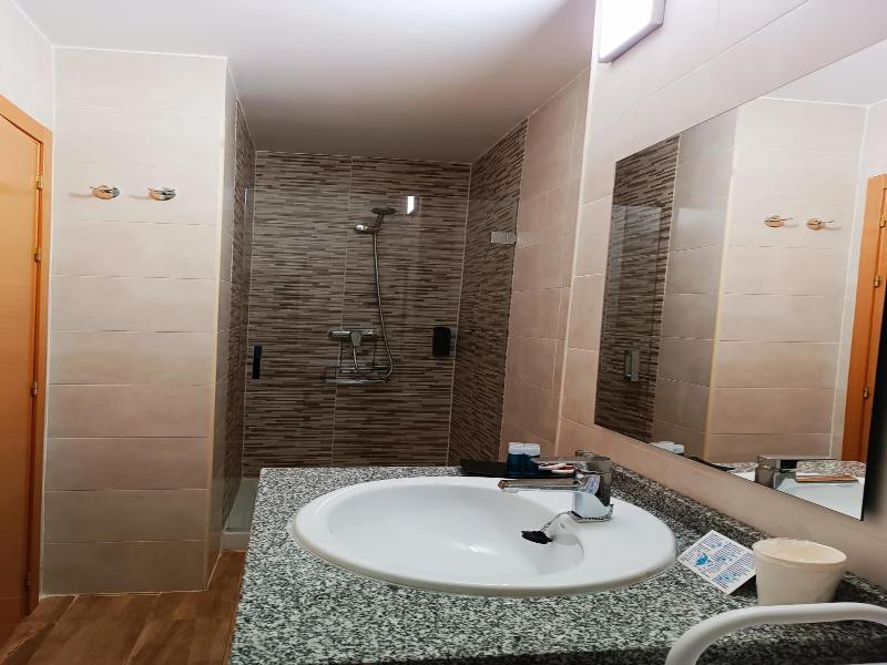 Hotel Alma Rosa image
