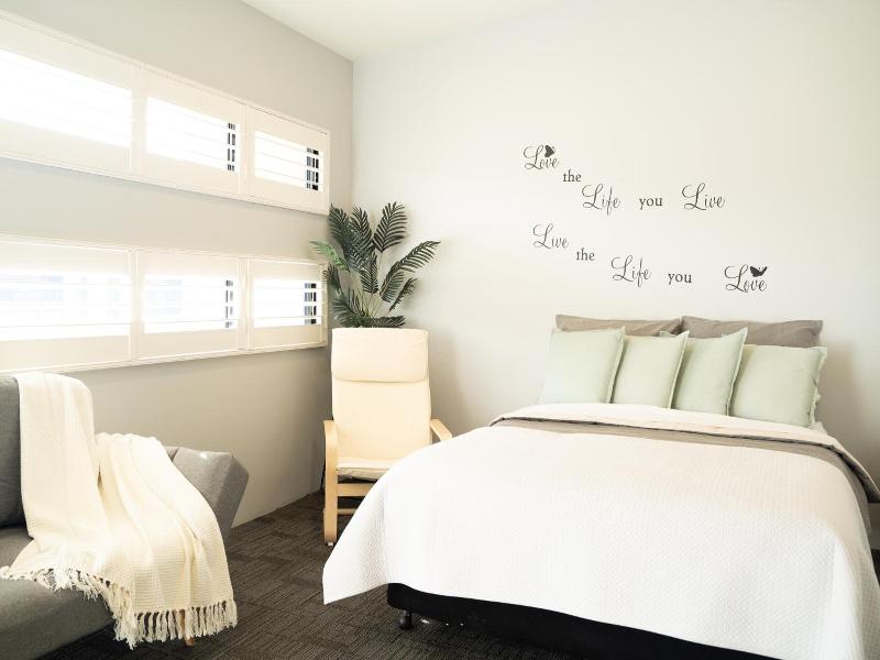 Lakeview Hideaway image
