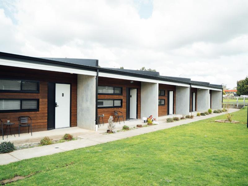 Lakeview Hideaway image