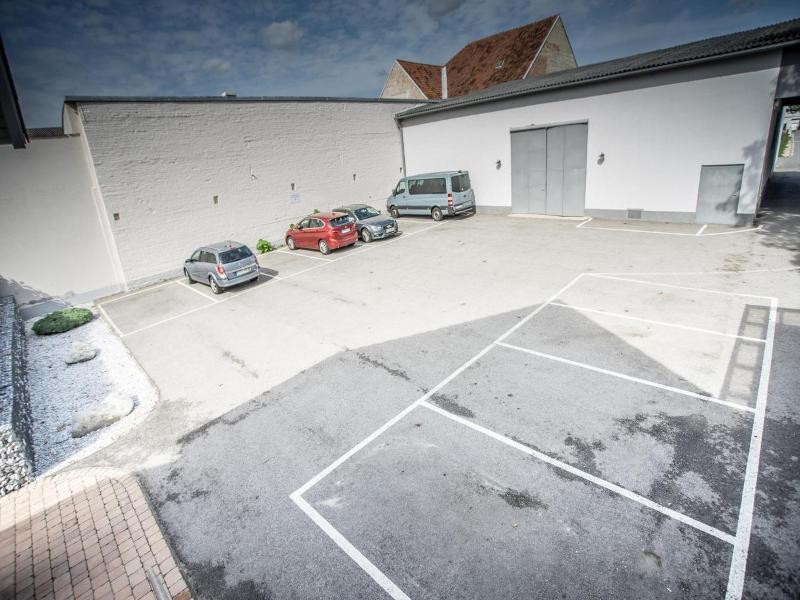 Motel22 Parkplatz Inklusive image