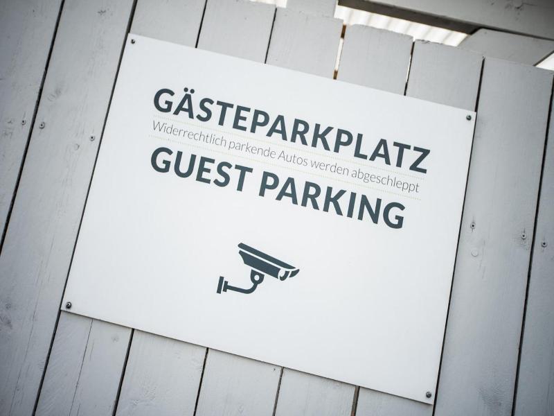 Motel22 Parkplatz Inklusive image