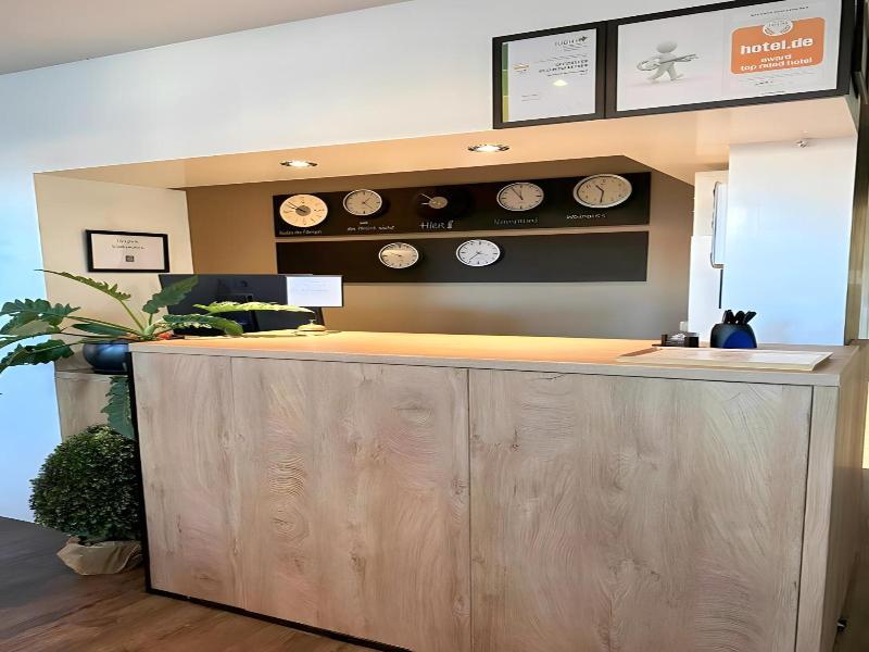 Apartment Hotel Lindeneck image