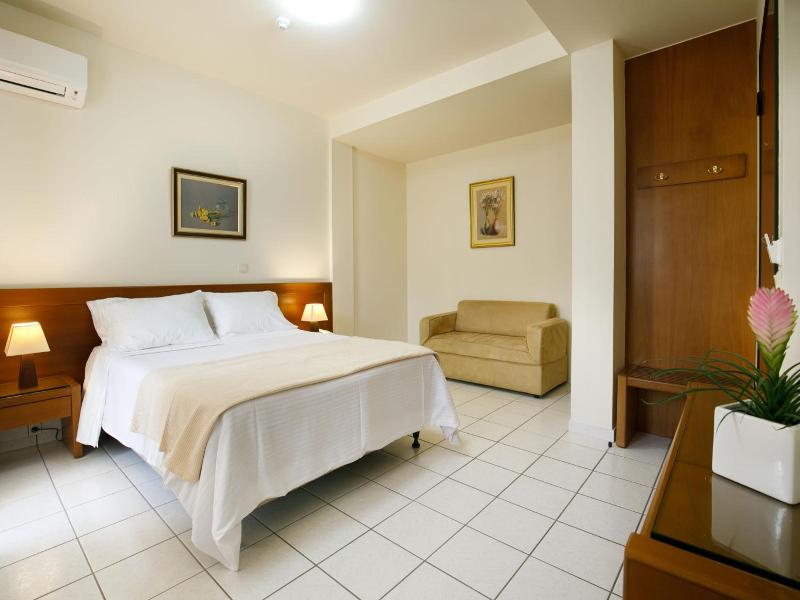 Hotel Athina