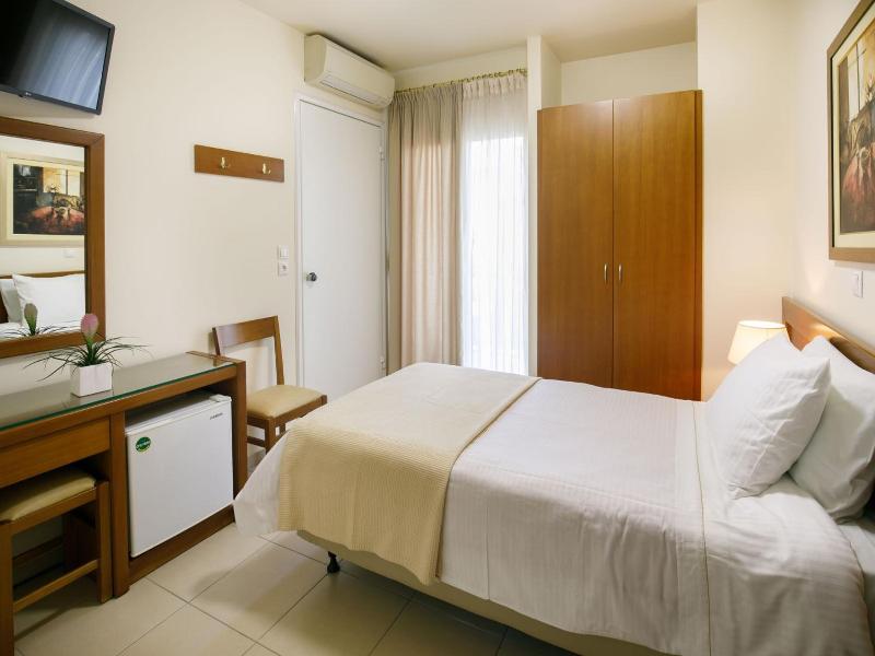 Hotel Athina
