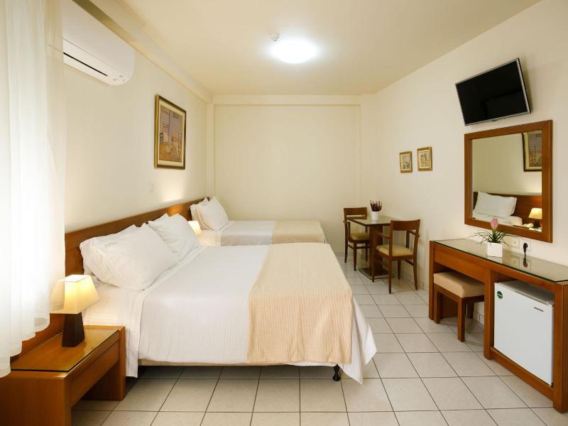 Hotel Athina