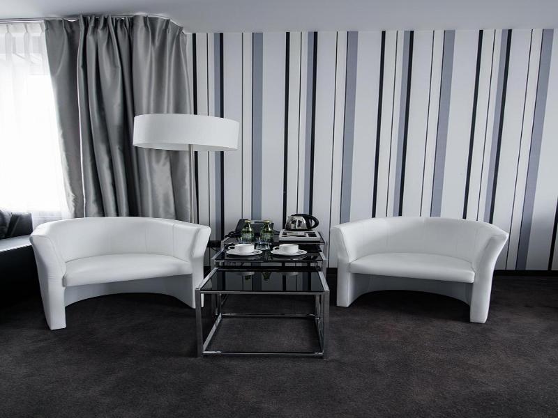 Hotel Grafit image