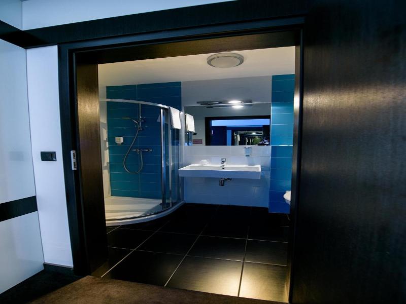 Hotel Grafit image