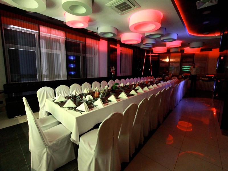Hotel Grafit image