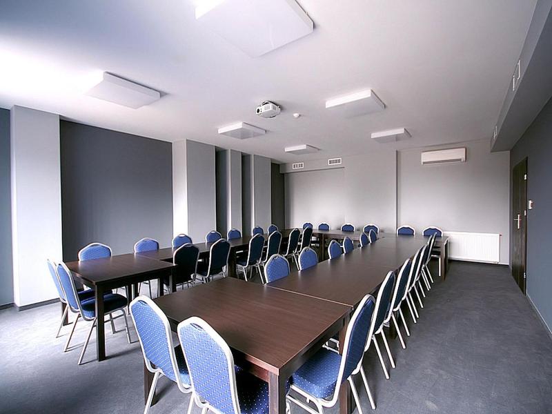 Hotel Grafit image
