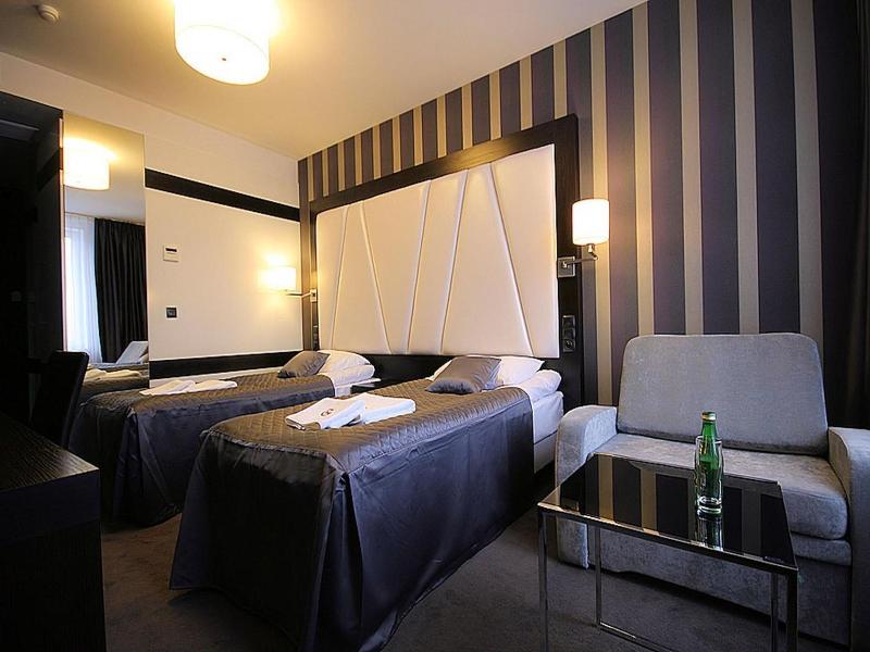 Hotel Grafit image