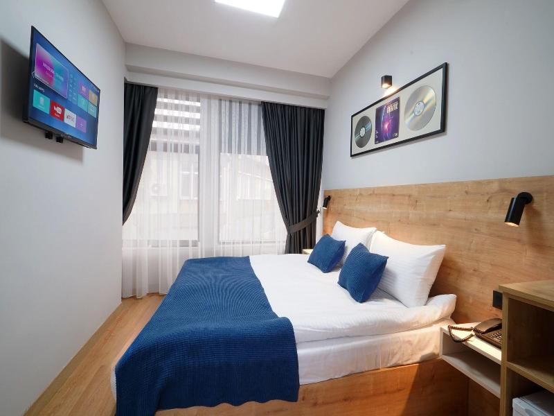 Meet 8stanbul Hotel Kadikoy image
