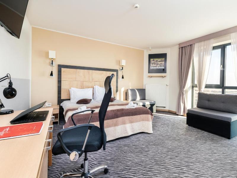 Hotel Nad Wis C O