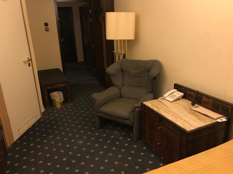 Hotel Podzamcze image