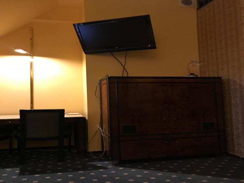 Hotel Podzamcze image