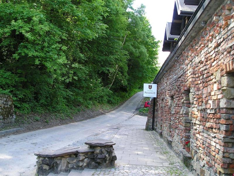 Hotel Podzamcze image