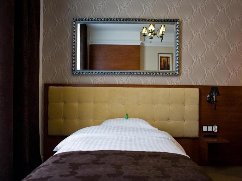 Hotel Spa Kameleon image