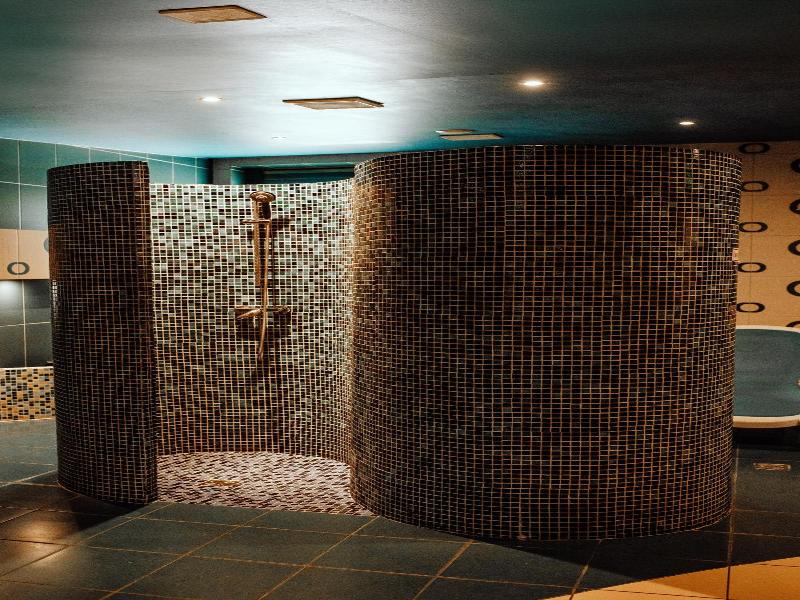 Hotel Spa Kameleon image