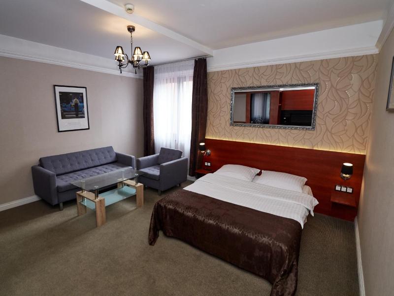 Hotel Spa Kameleon image