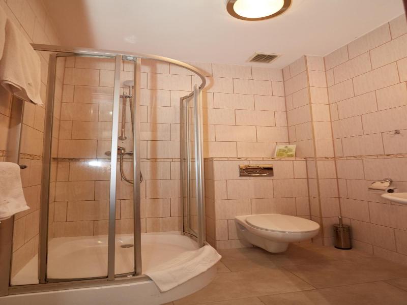 Hotel Spa Kameleon image