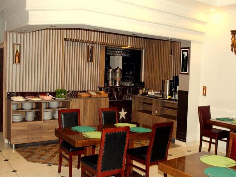Hotel Anibal image