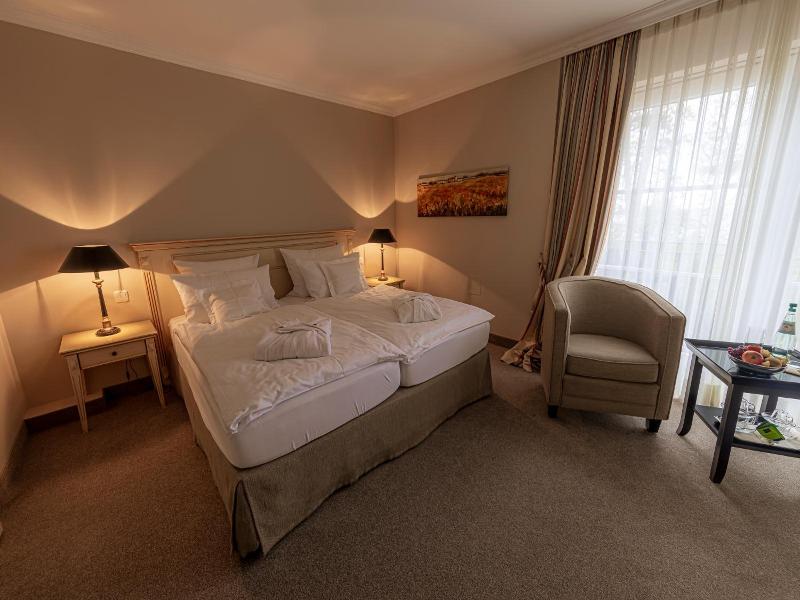 Strandhotel Fontana image