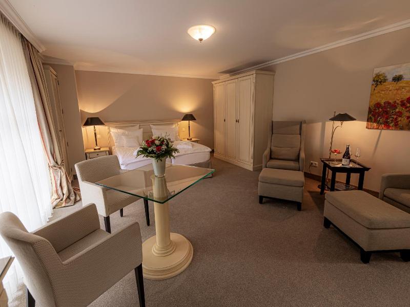 Strandhotel Fontana image