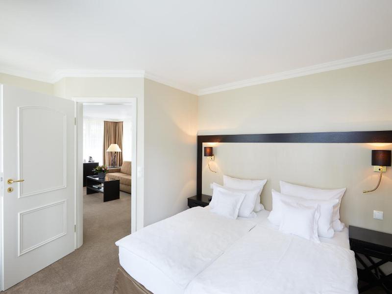 Strandhotel Fontana image