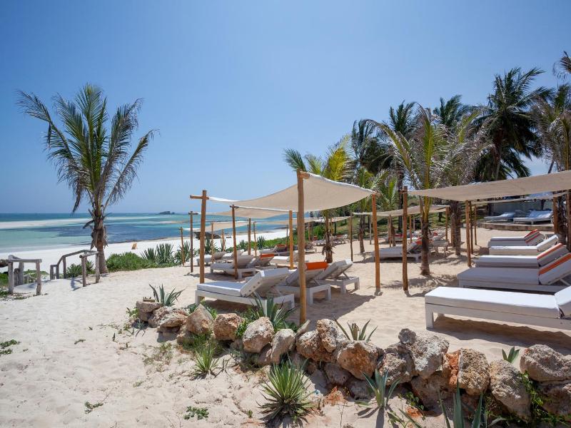 Gecko Resort image