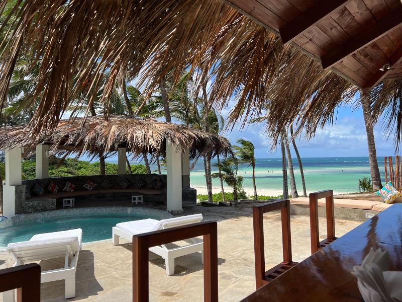 Gecko Resort image