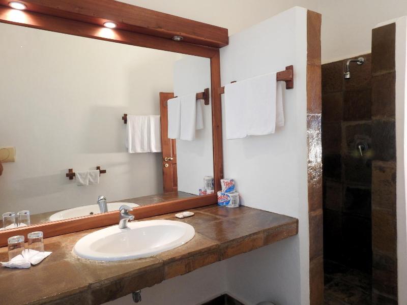 Gecko Resort image