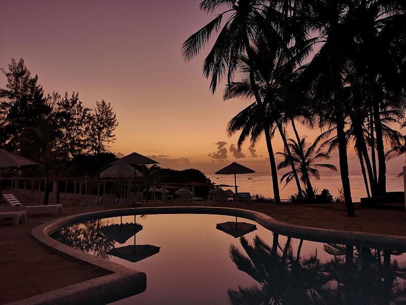 Gecko Resort image