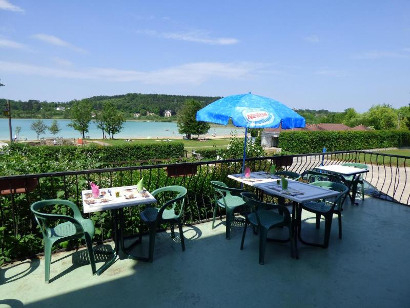 Hotel Restaurant La Chaumiere Du Lac image