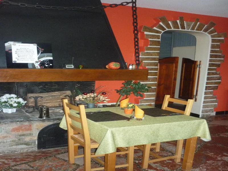Hotel Restaurant La Chaumiere Du Lac image