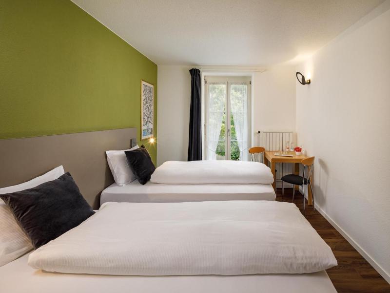 Hotel Lv Wen image