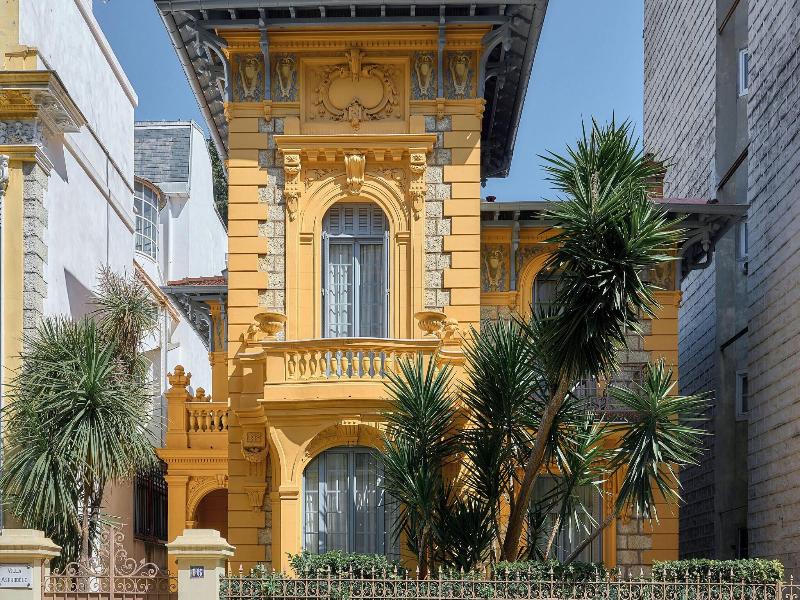 Maison Des Barons image