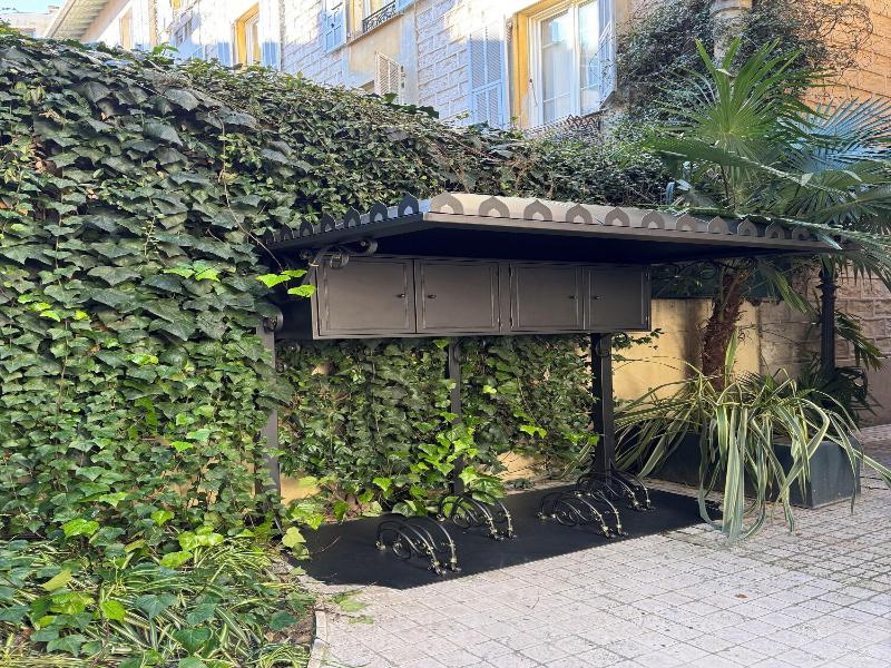 Maison Des Barons image