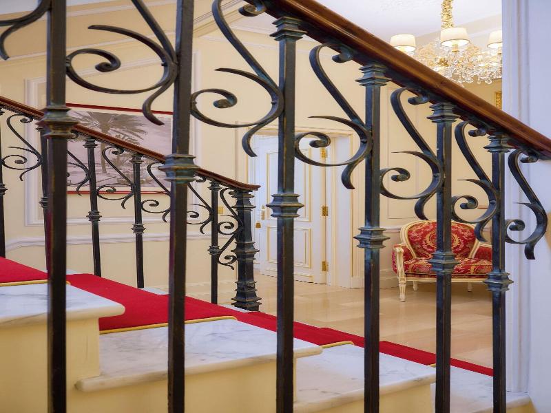 Maison Des Barons image