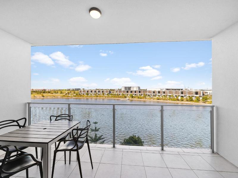 Waterline At Oceanside image