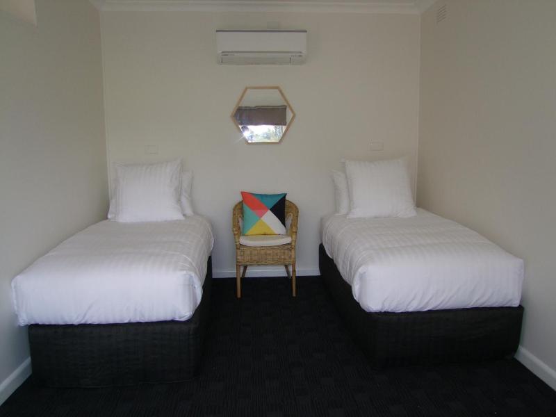 Corryong Hotel Motel