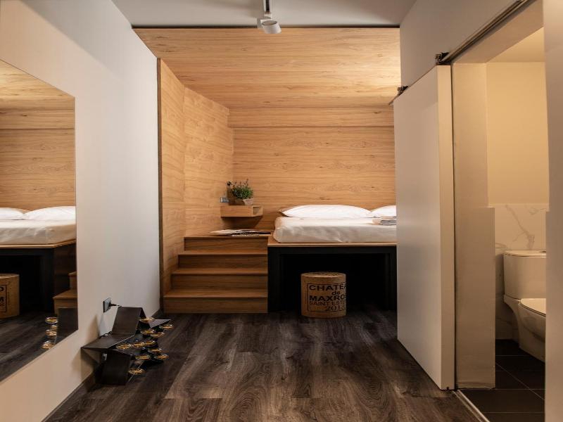 Bespoke House Athens image