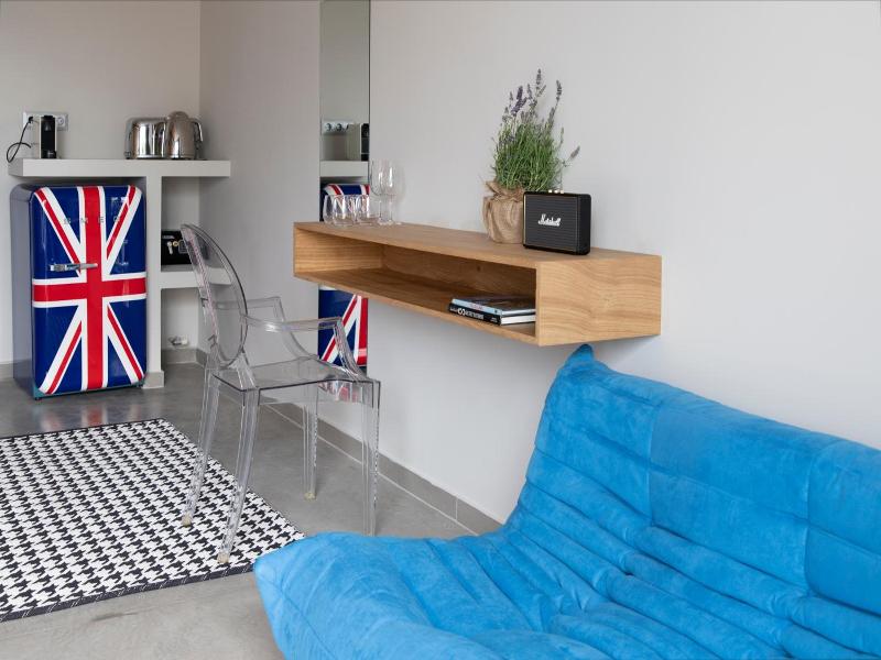 Bespoke House Athens image