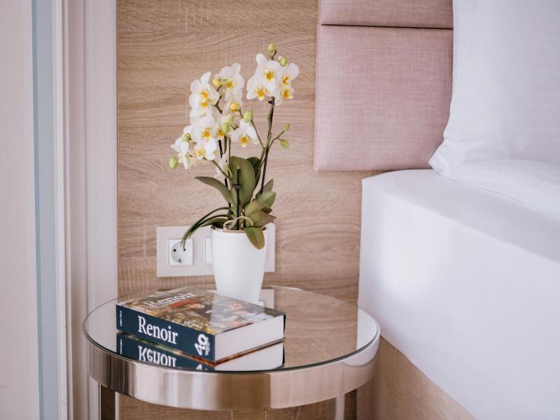 Impresamente Art Hotel image
