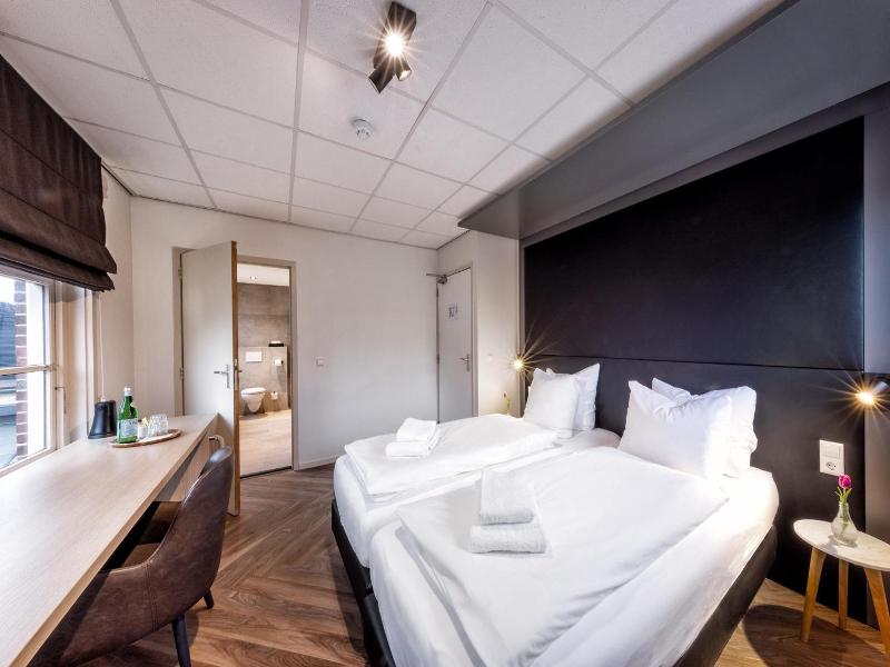 Broeck Oudewater image